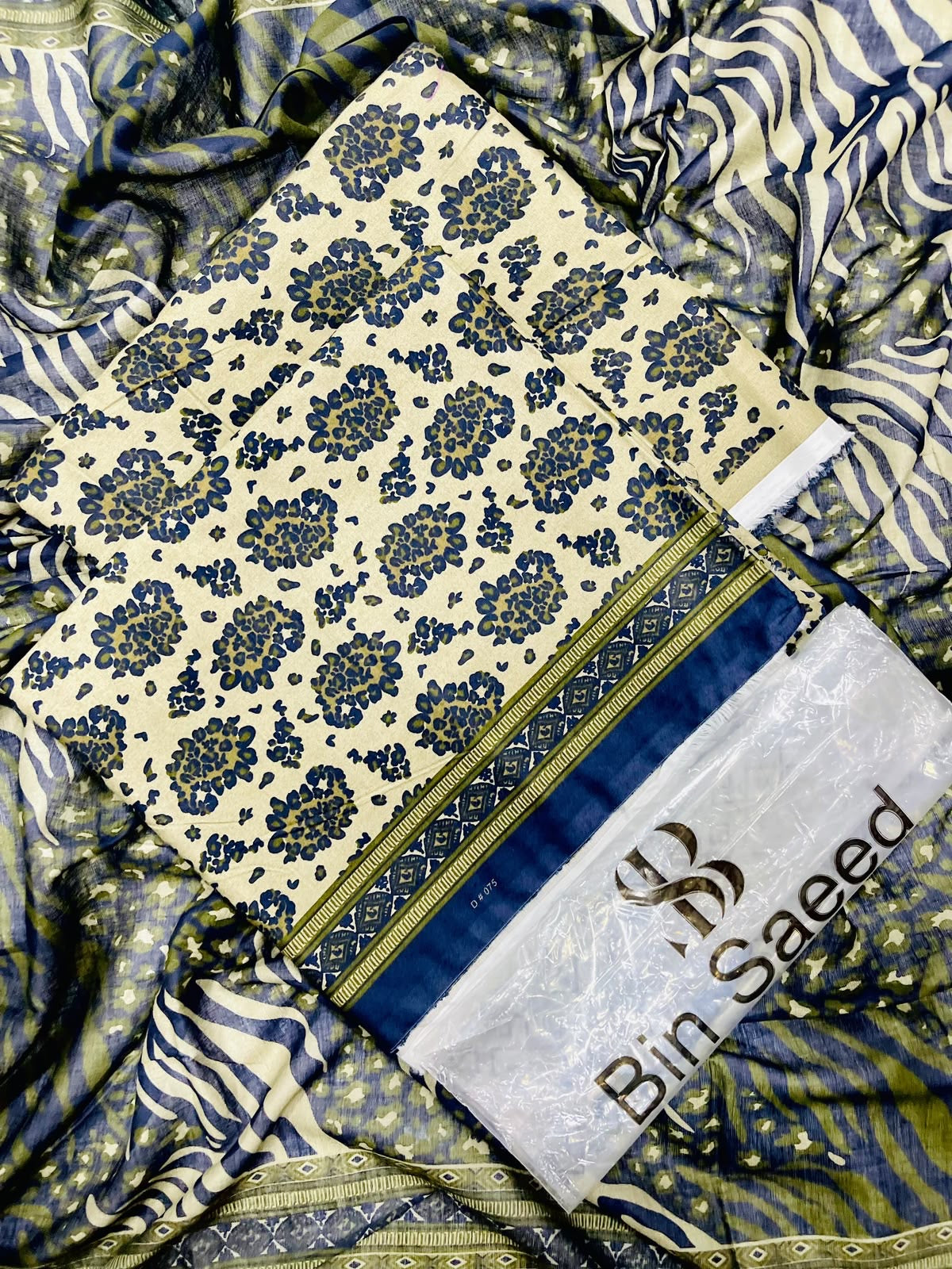 Bin Saeed Premium Lawn 3 Piece Unstitched Printed Suit